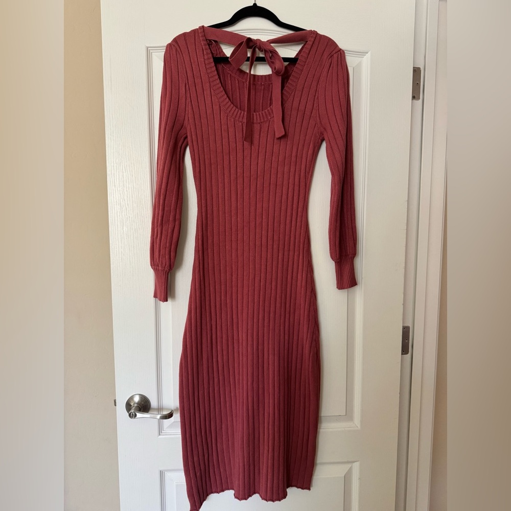 Vici Ribbed Midi Dress - Dusty Pink - Picture 8 of 11
